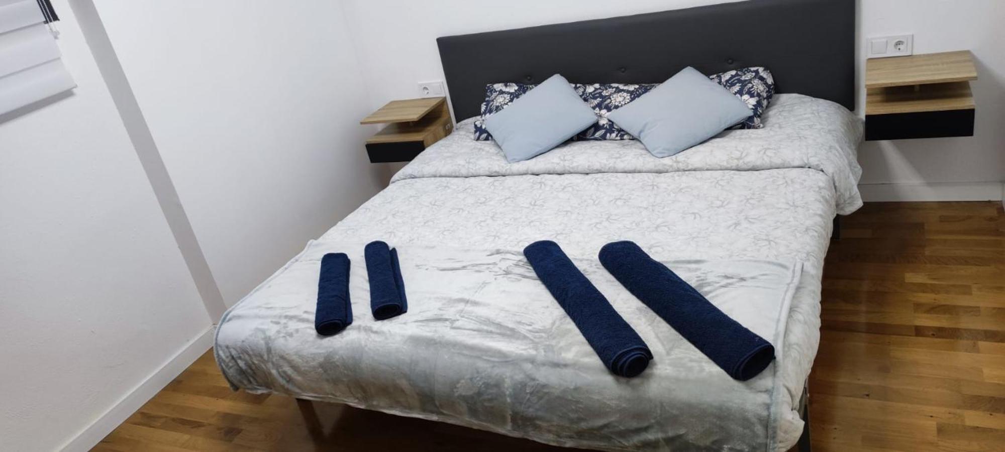 Estudio Completo Familiar La Jonquera Zewnętrze zdjęcie